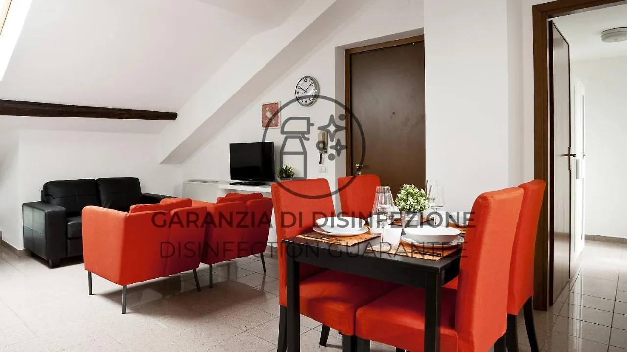 Italianway-Bressanone Apartment Milan