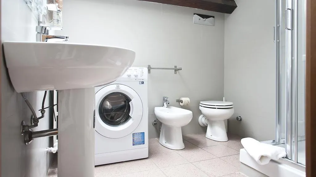 Italianway-Bressanone Apartment Milan