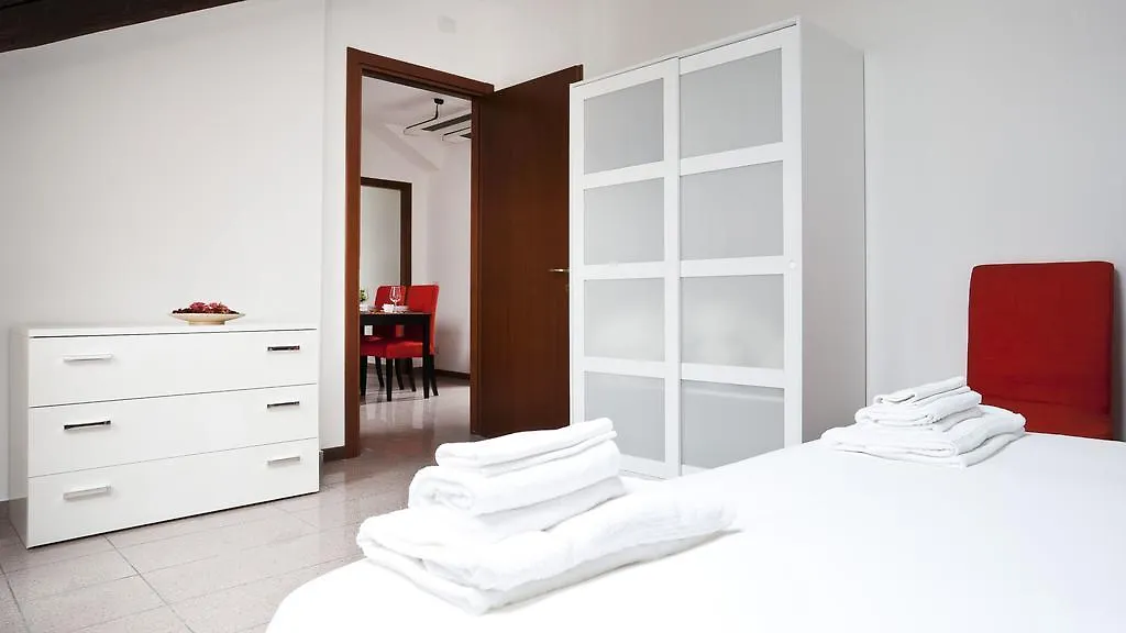 Italianway-Bressanone Apartment Milan